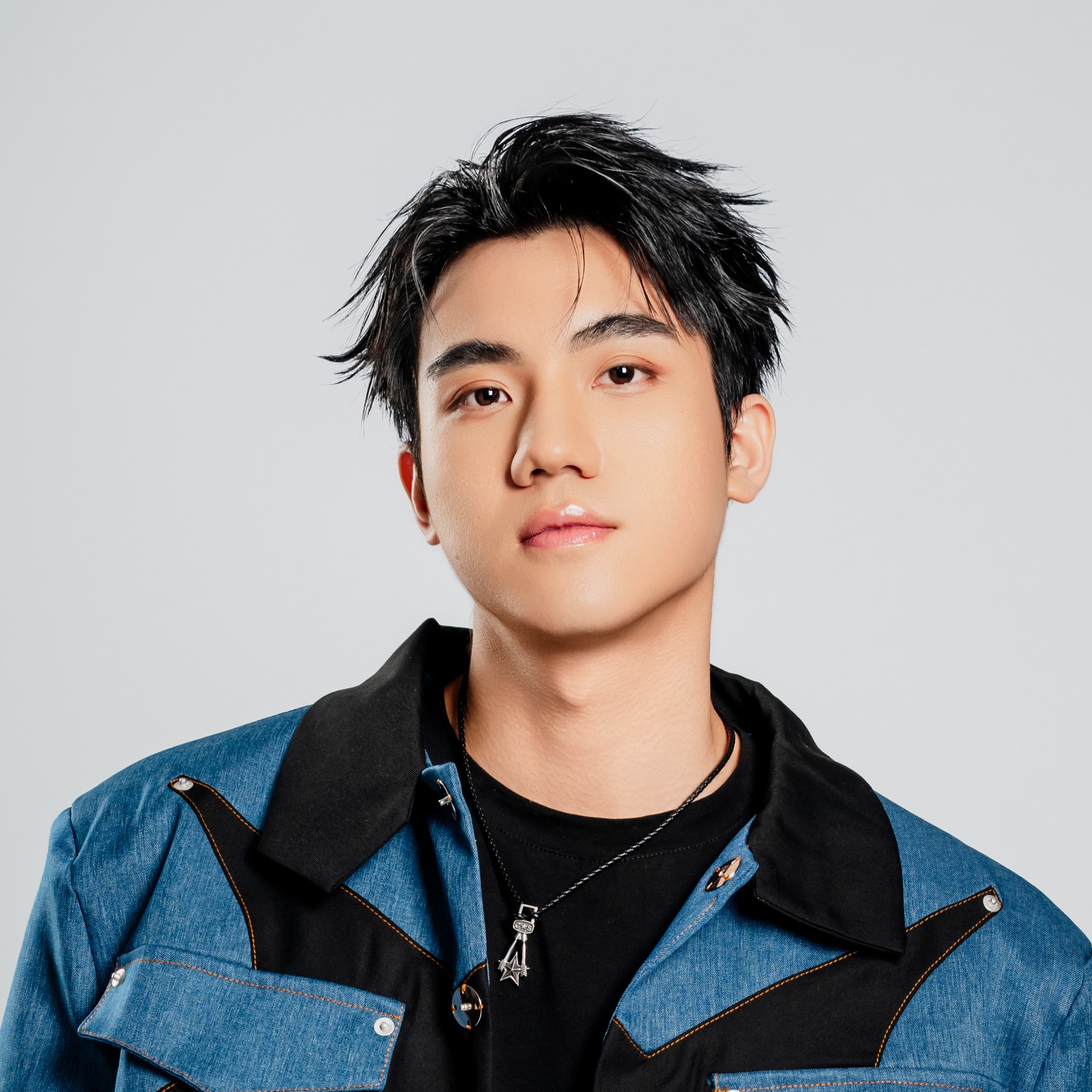 全威娛樂經紀有限公司,艾迪昇傳播事業有限公司,旗下藝人